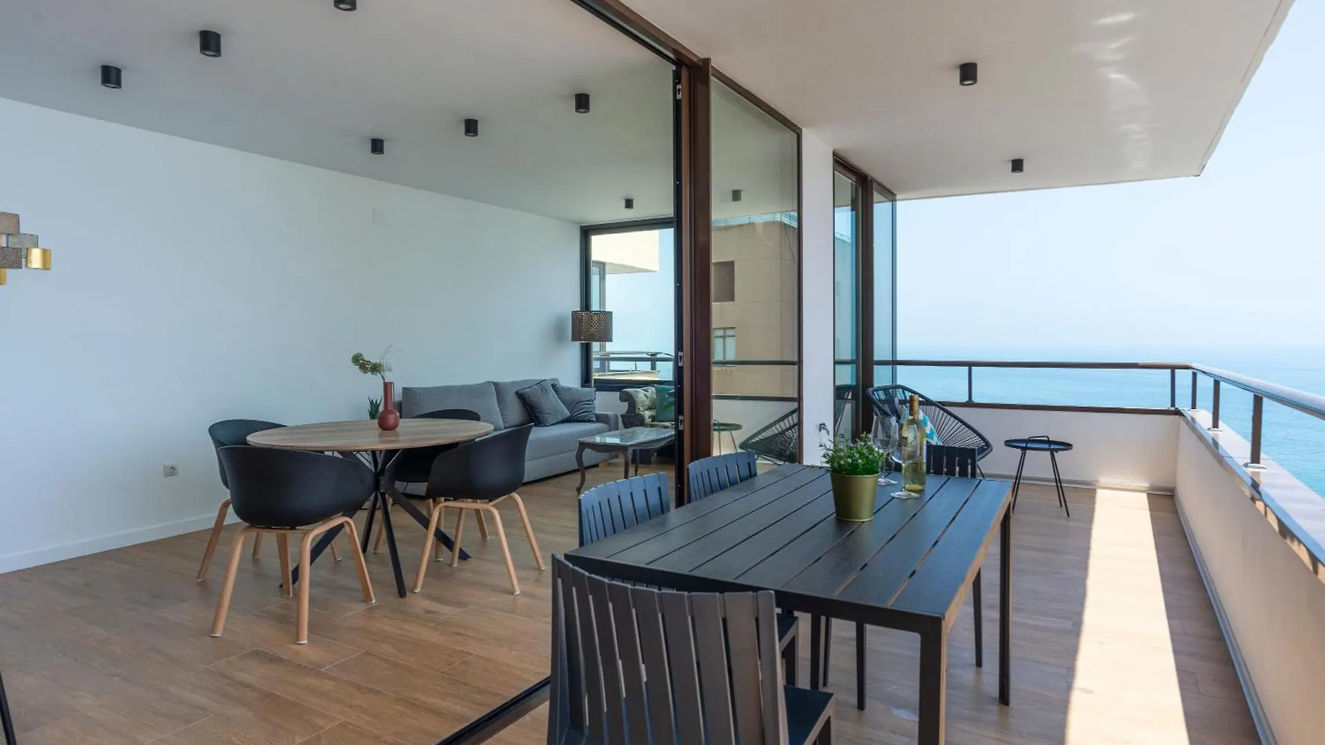 Playamar Waterfront Exclusive Apartment And Views Tower 2 Fl 14 토레몰리노스 0*,  스페인