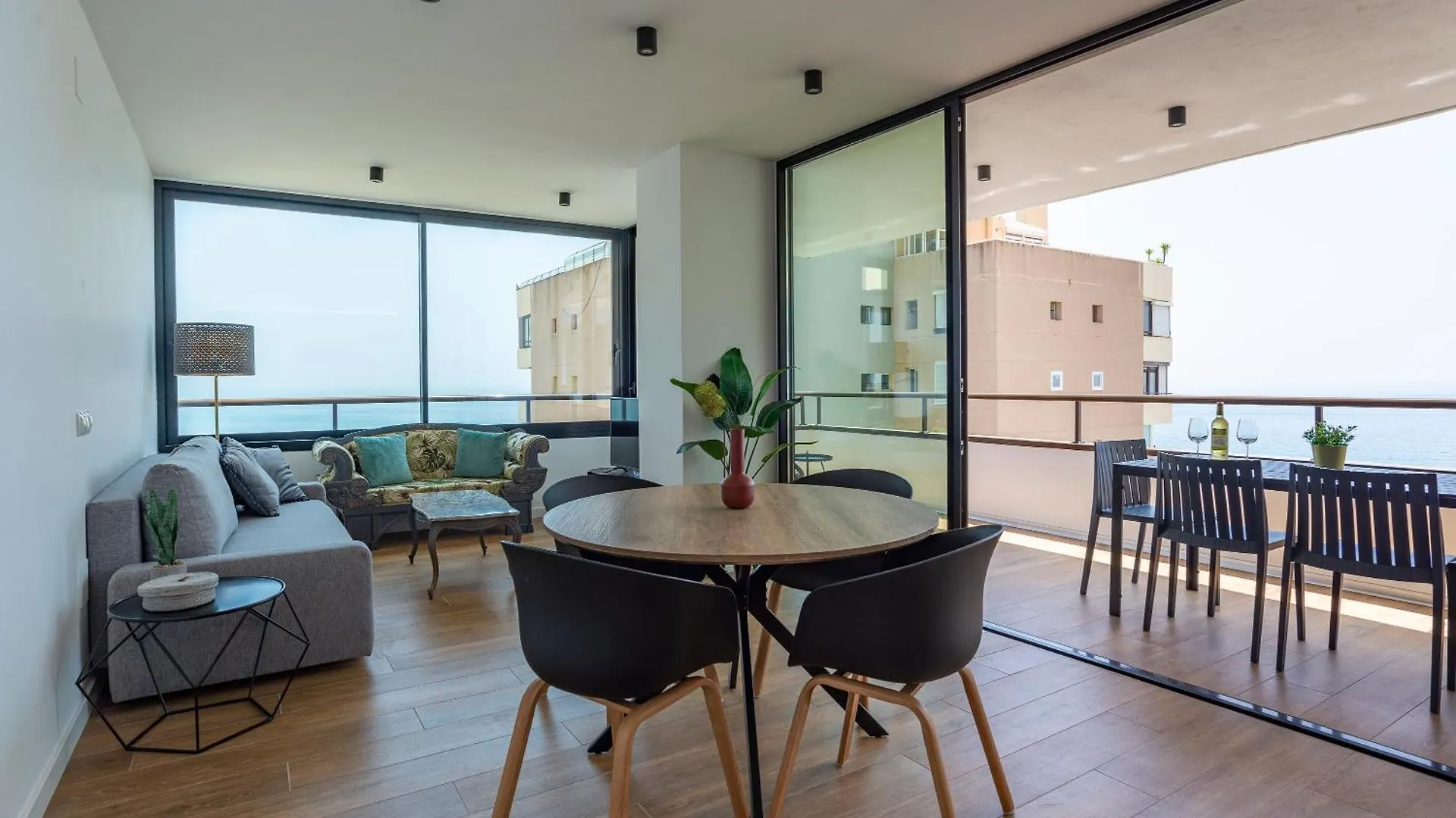 Playamar Waterfront Exclusive Apartment And Views Tower 2 Fl 14 토레몰리노스 스페인