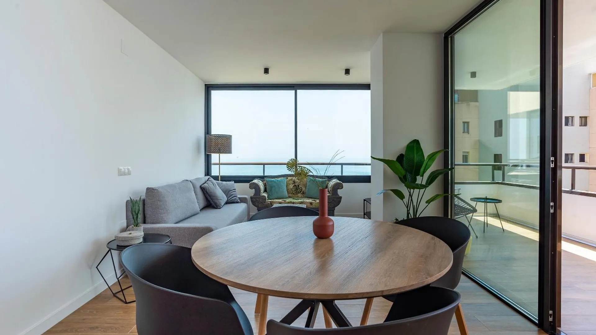 Playamar Waterfront Exclusive Apartment And Views Tower 2 Fl 14 토레몰리노스